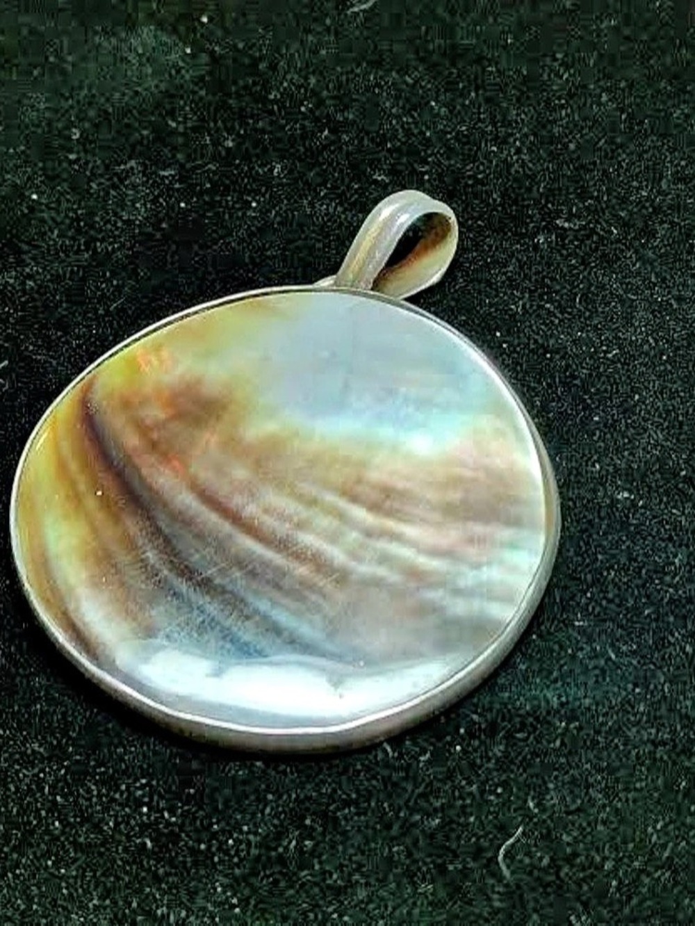 Charles Albert Fine Sterling Silver Shell Pendant Necklace